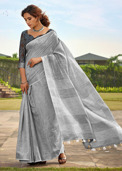 Frosty Grey Woven Linen Saree With Khadi Print Blouse