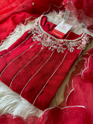 Embroidered kurta Pant  with dupatta  women's fashion mart