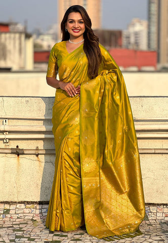 Mehendi Green Soft Silk Dual Zari Woven Saree with Peacock Border  women's fashion mart