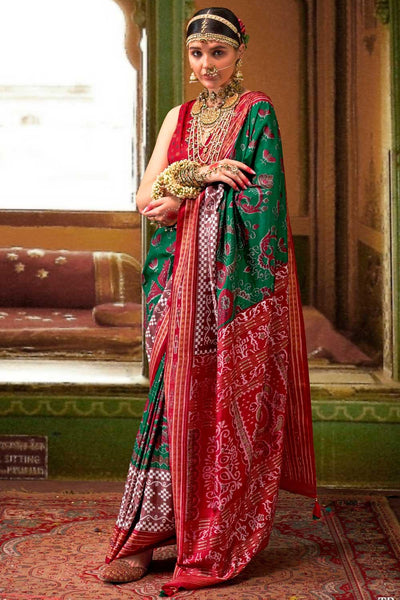 Art Silk Fabric Green Color Stylish Look Printed Saree - women's fashion mart