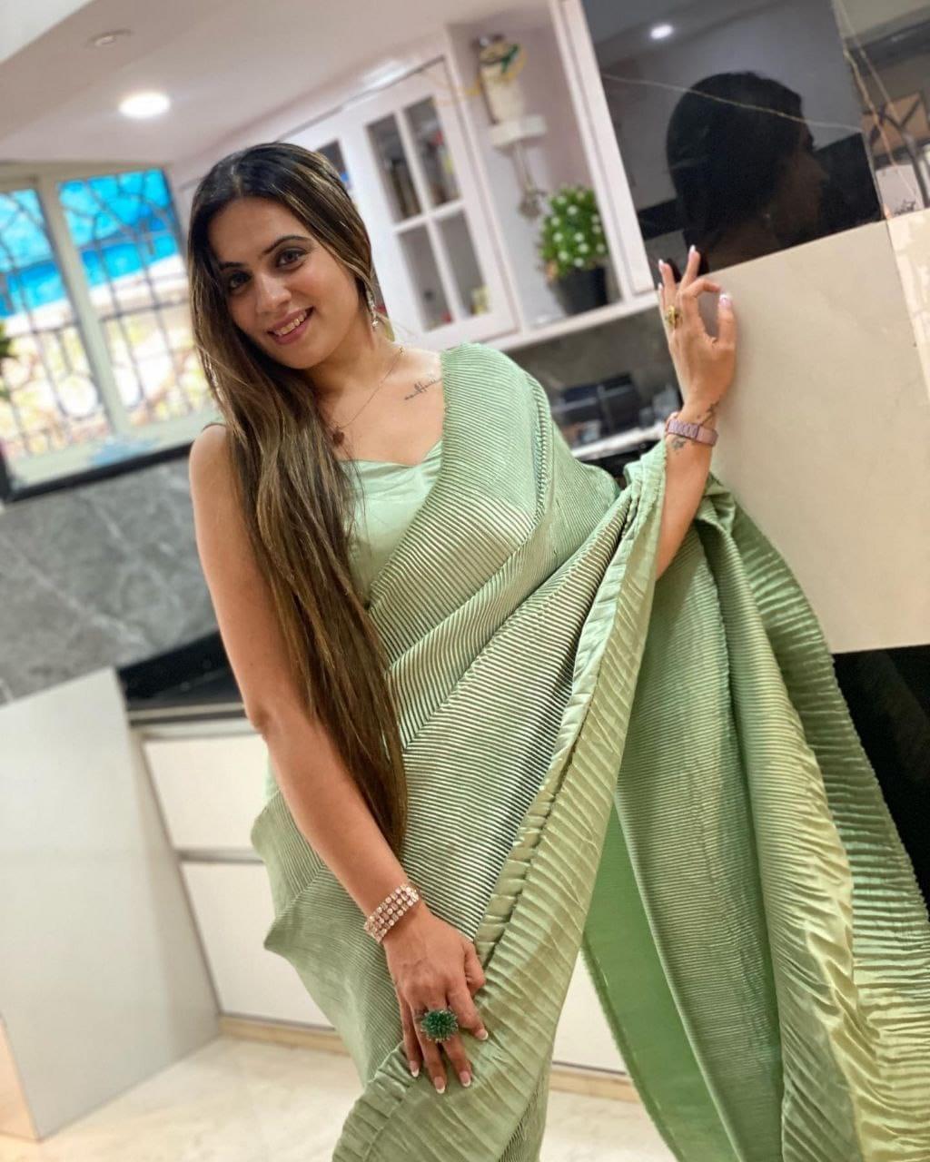 1 min ready to wear pista green crush saree -Georgette Saree Default Title women's fashion mart