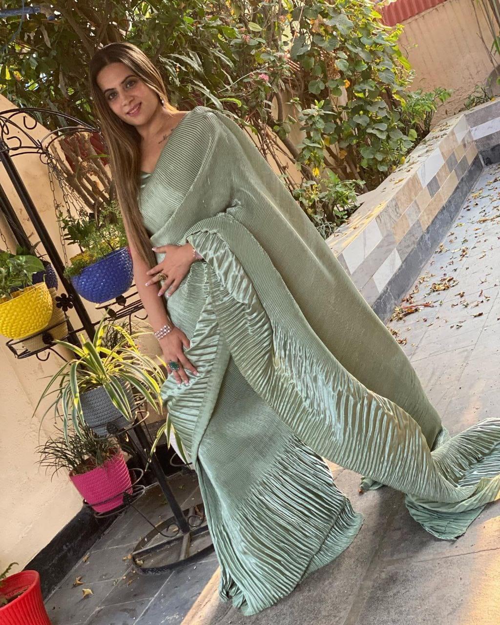 1 min ready to wear pista green crush saree -Georgette Saree Default Title women's fashion mart