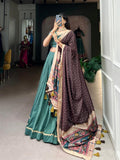 Green Silk Lehenga Choli with Lace Accents - Elegant Plain Design for Special Occasions  women's fashion mart