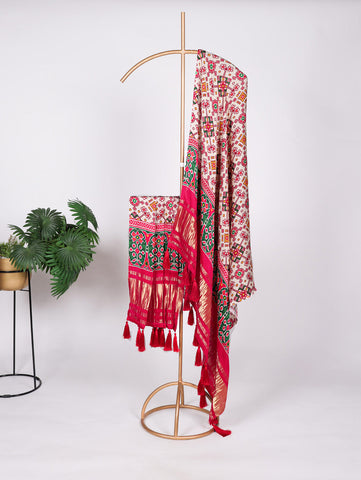 White Color Digital Print And Lagadi Patta Gaji Silk Dupatta - women's fashion mart